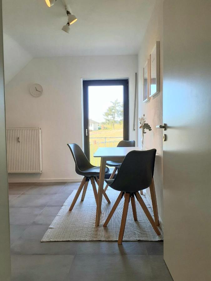 Eifelstern-Schoene Ferienwohnung Mit Balkon Kalenborn-Scheuern Экстерьер фото